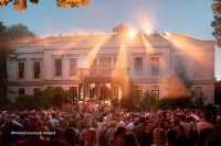 Historisches Schloss fuer exklusive große Gruppentreffen in Holland